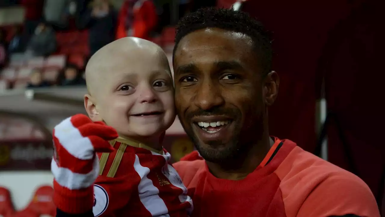 Bradley Lowery: Jermain Defoe 'appalled and saddened' by man who mocked death of child mascot