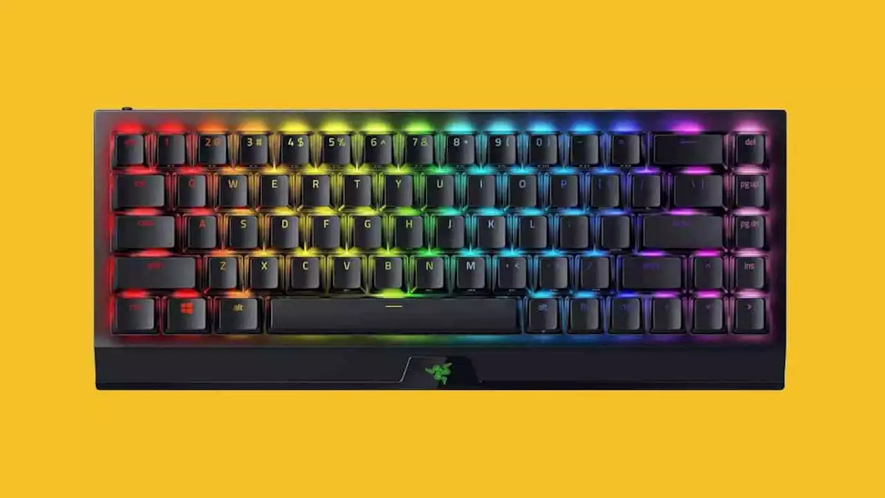 Cut the cord and get this wireless HyperSpeed gaming keyboard deal on Amazon