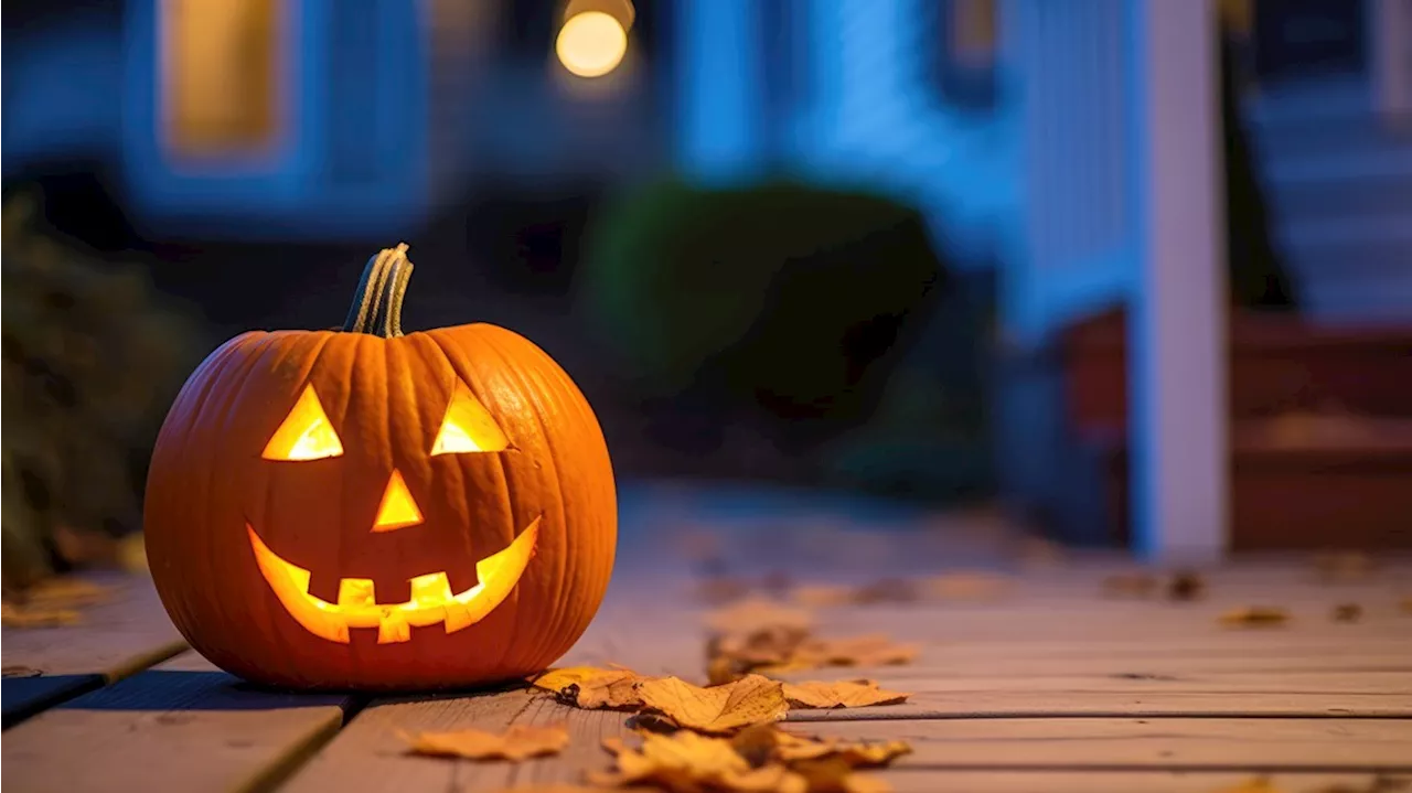 Jack-o'-lanterns and spooky movies: 3 Fast Facts about Halloween