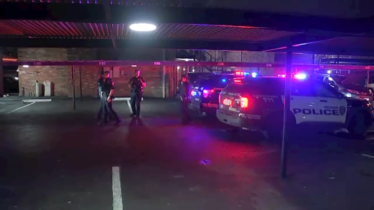 Man and woman shot after leaving their apartment in southwest Houston, HPD says