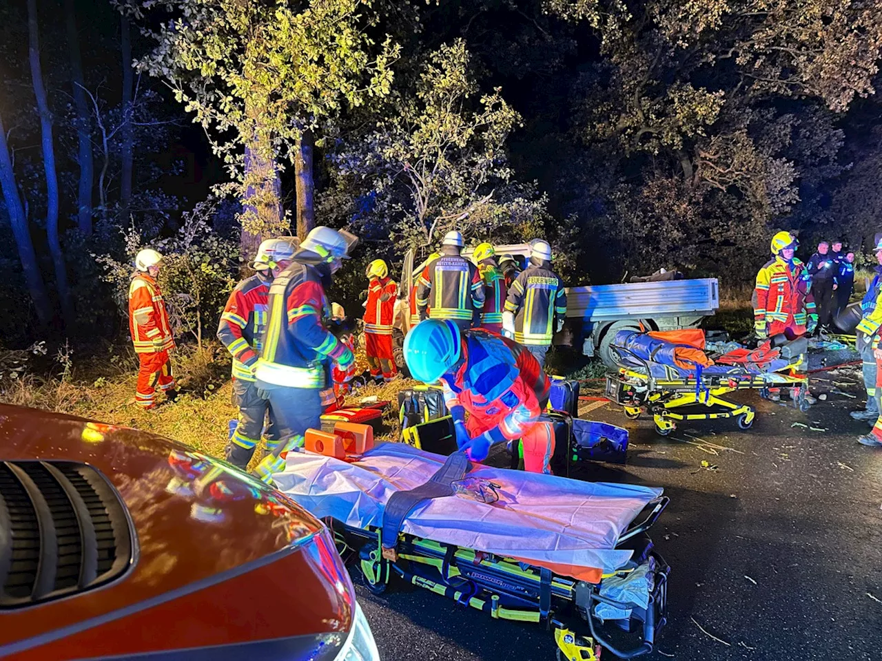 Schwerer Verkehrsunfall mit vier verletzten Personen