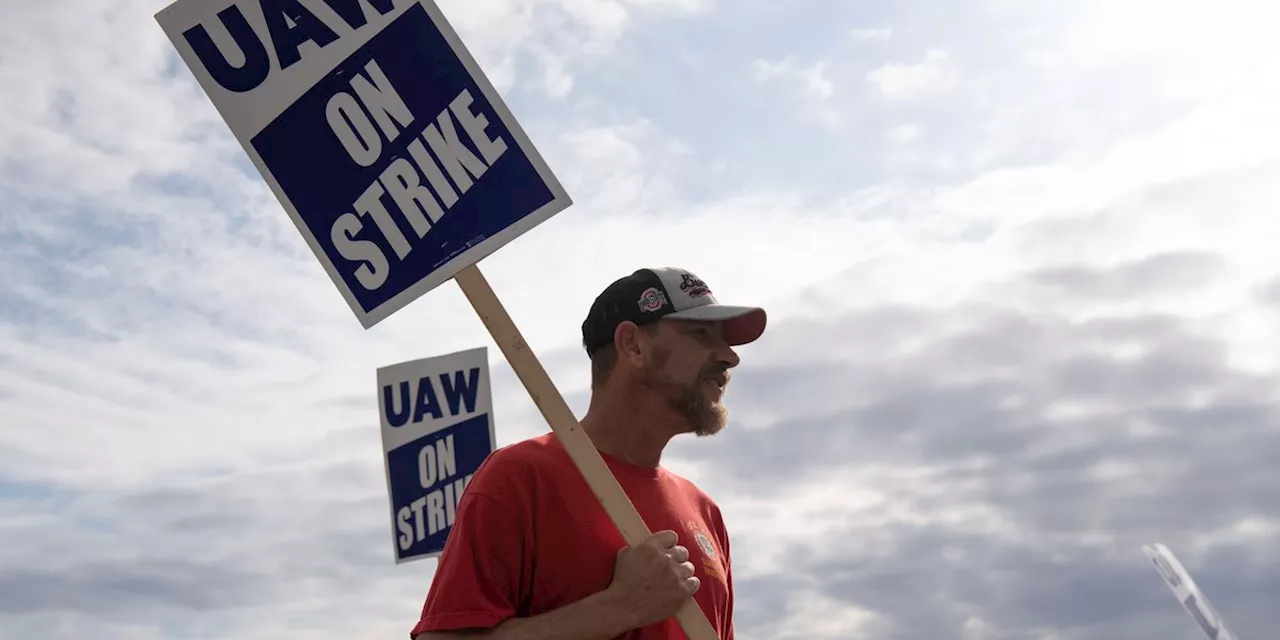 General Motors, the lone holdout among Detroit Three, faces rising pressure and risks from strike