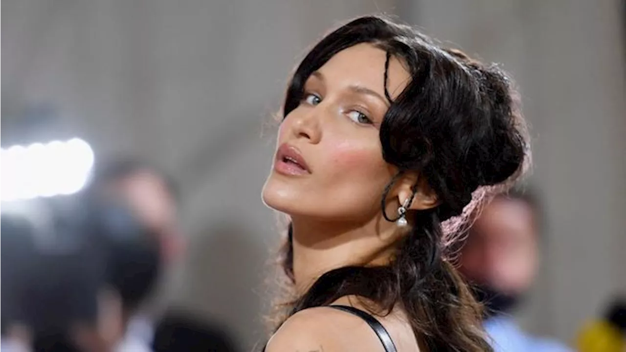 Bella Hadid Ikut Tulis Surat ke Biden, Desak Gencatan Senjata di Gaza