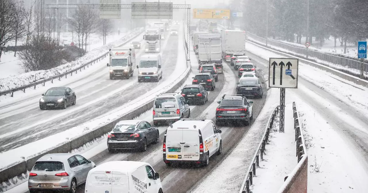 Snøvær preger Sør- og Østlandet – politiet ber folk la bilen stå