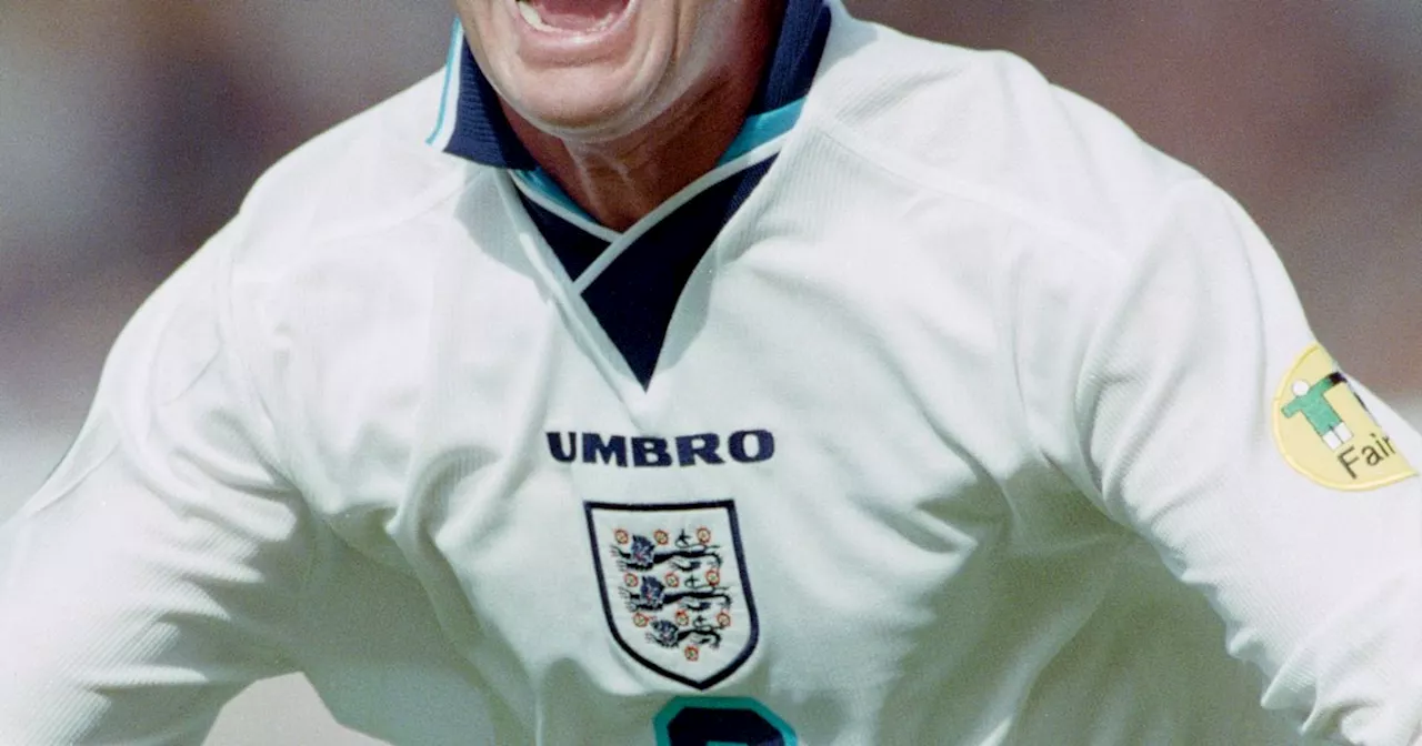 Paul Gascoigne trolls ex-Scotland captain Colin Hendry over famous goal