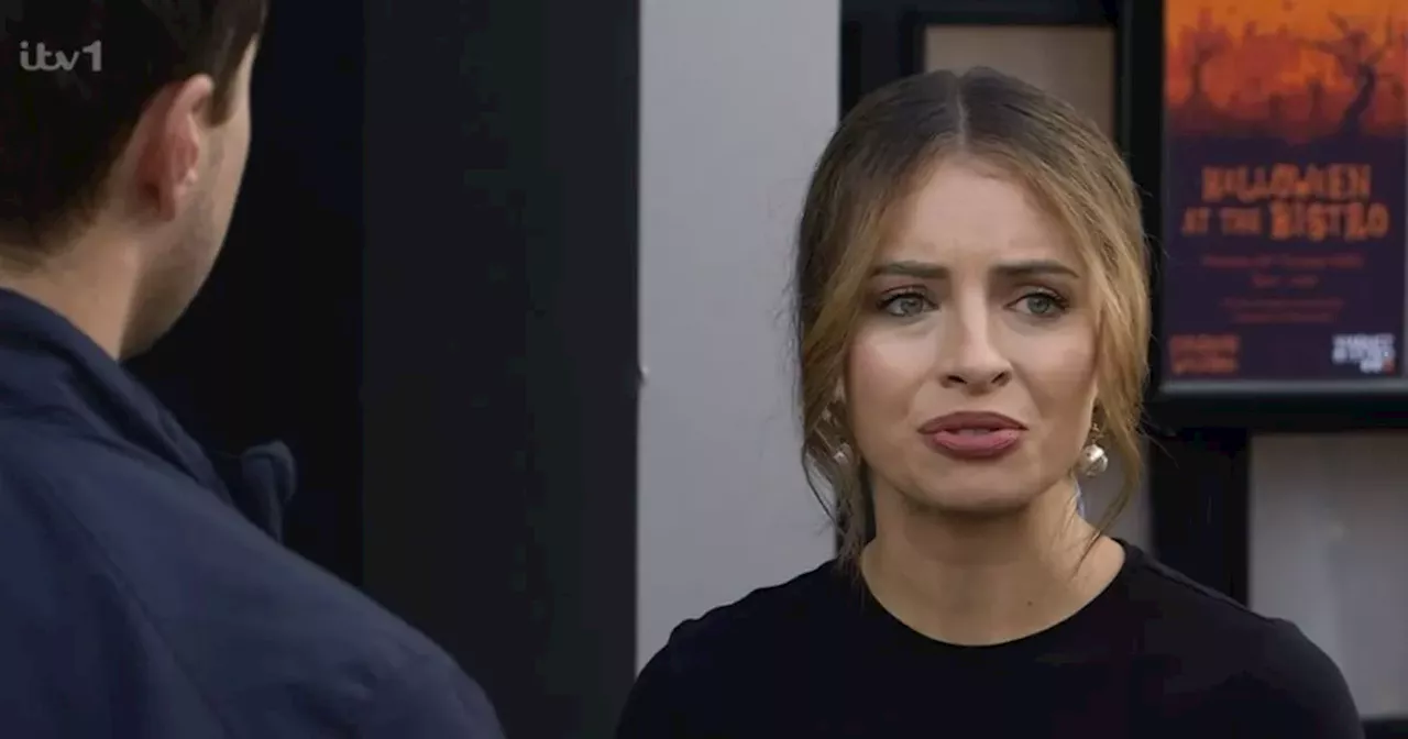 Corrie fans beg 'please don't' as character 'doesn't deserve it'