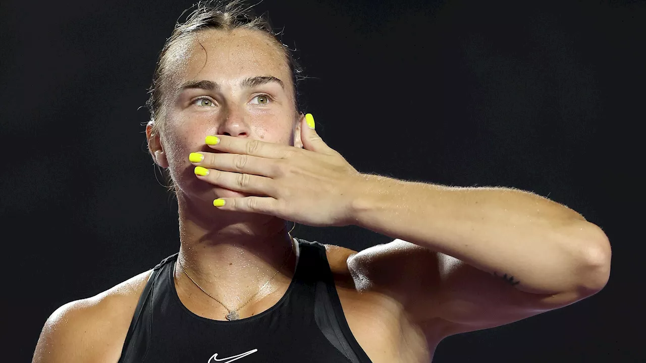 Sabalenka écrase Sakkari en ouverture du Masters