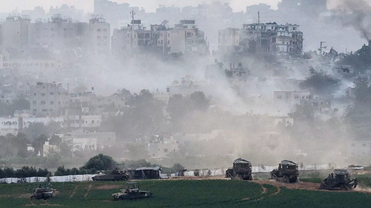 More Israeli troops pour into Gaza with IDF on ‘high alert’ on northern border