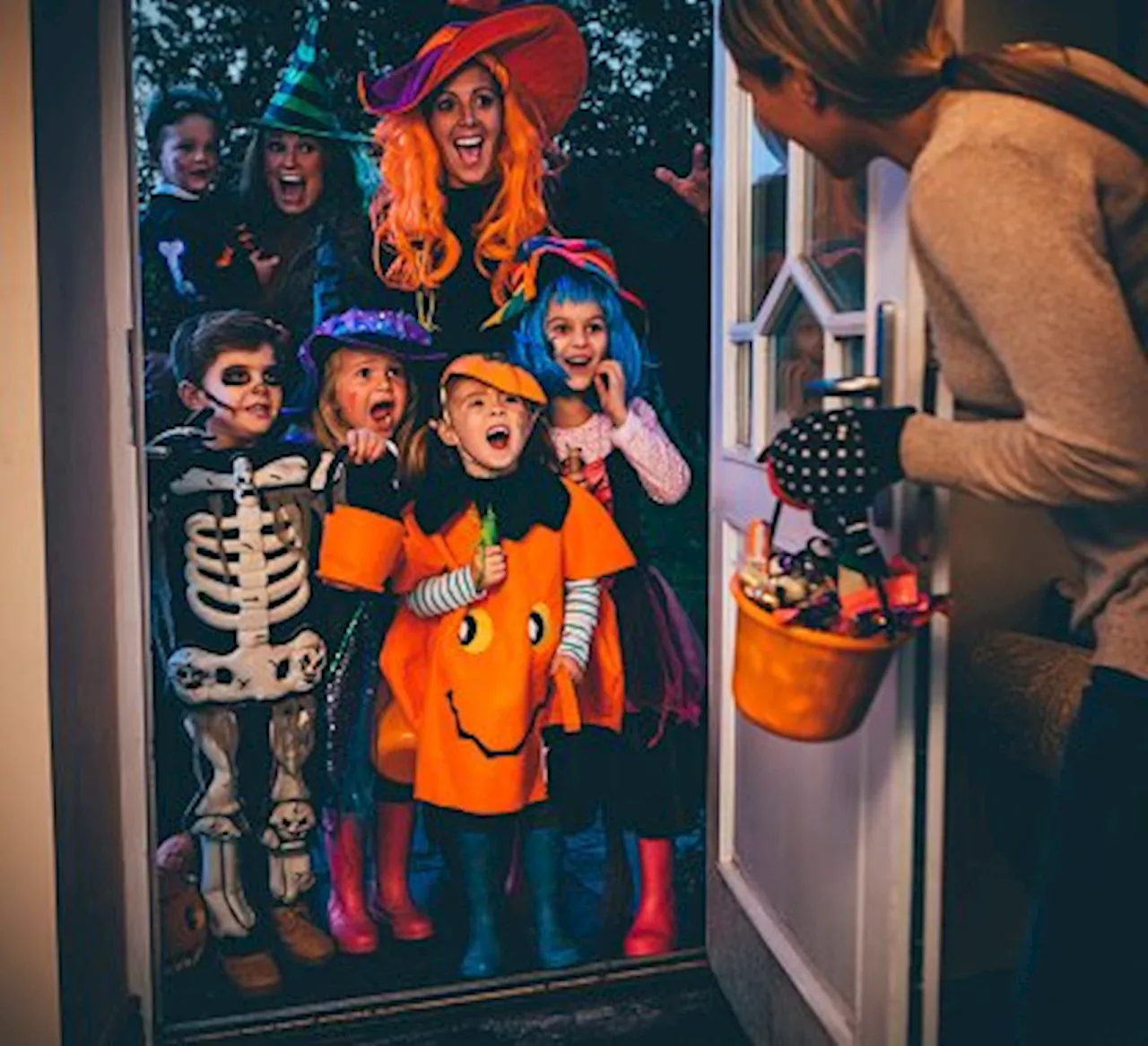 How to help your kids dress for the weather on Halloween in Regina