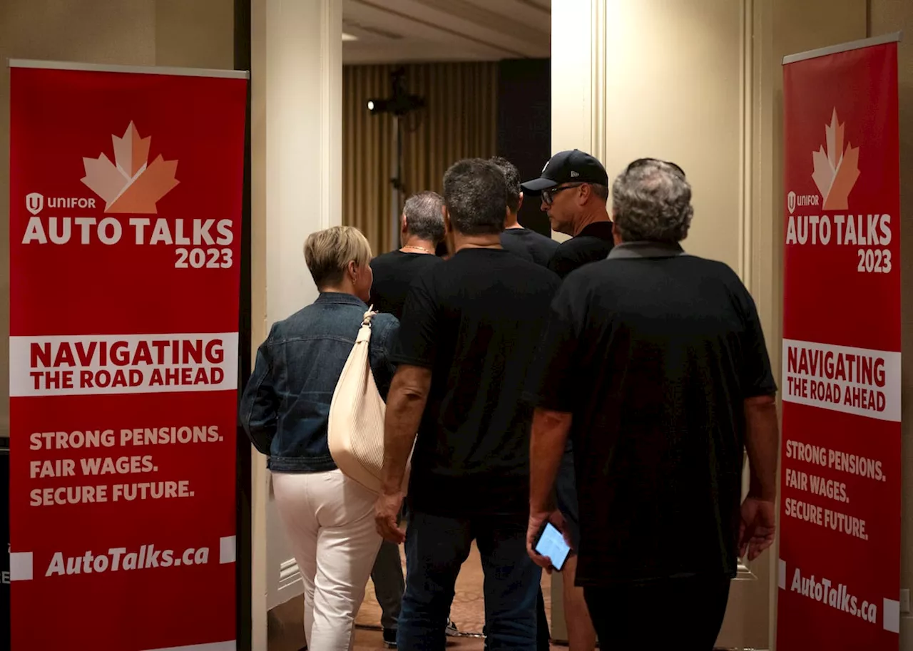 Canadian Autoworkers Strike at Stellantis Operations