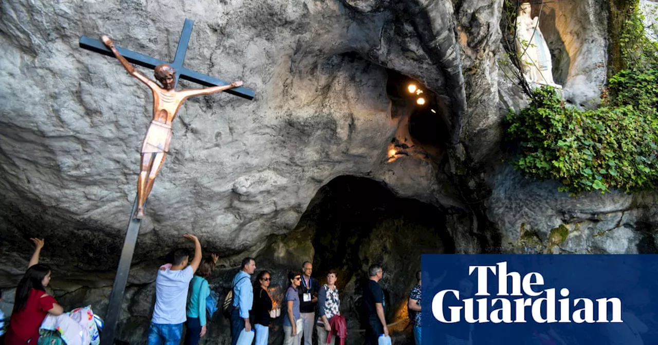 French Officials Prevent Schools from Taking Pupils to Musical about Saint Bernadette