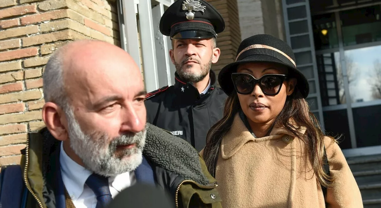 Soumahoro, inchiesta chiusa per la moglie e la suocera. L'accusa: «False fatture per 2 milioni»