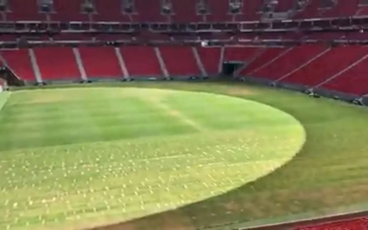 Estádio Mané Garrincha passa por cuidados no gramado para receber partida entre Flamengo e Santos