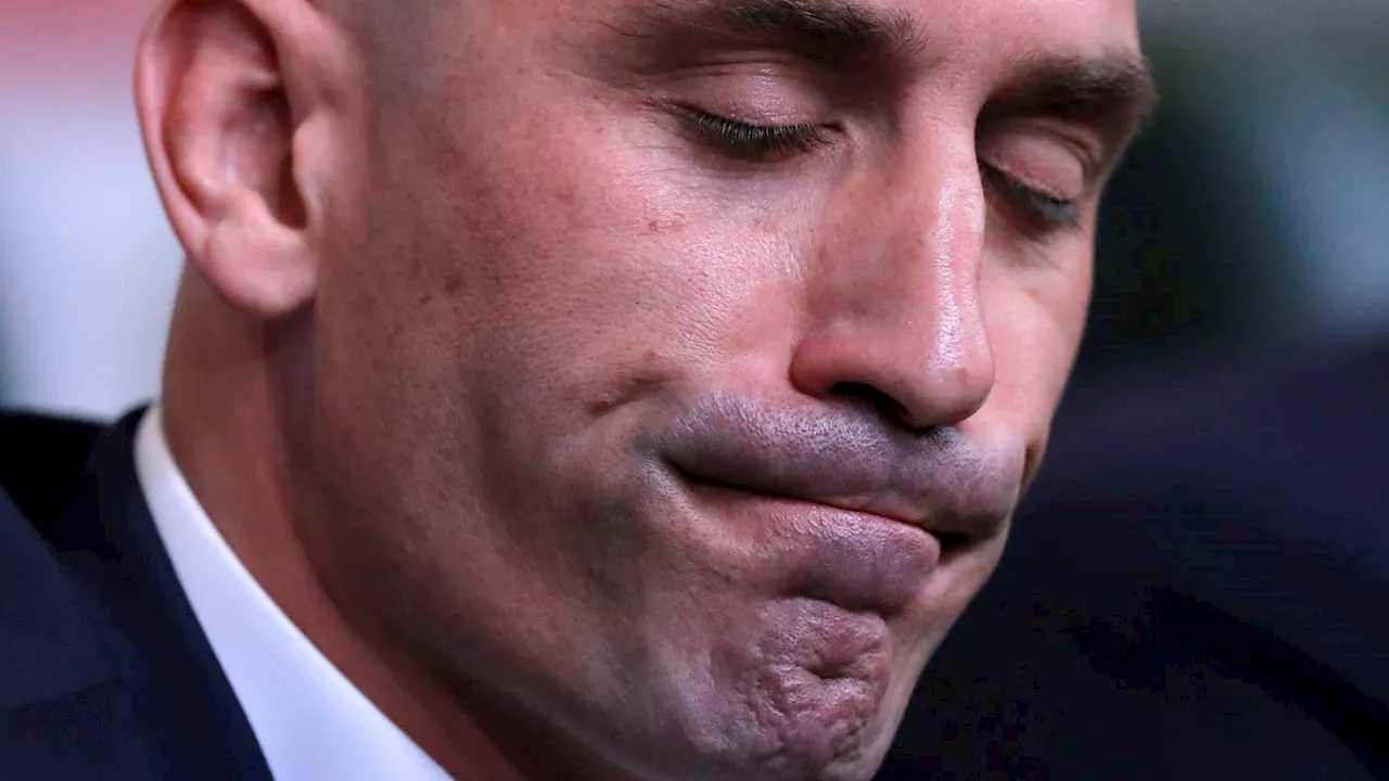 FIFA bans Luis Rubiales from soccer for 3 years for forcibly kissing Jenni Hermoso