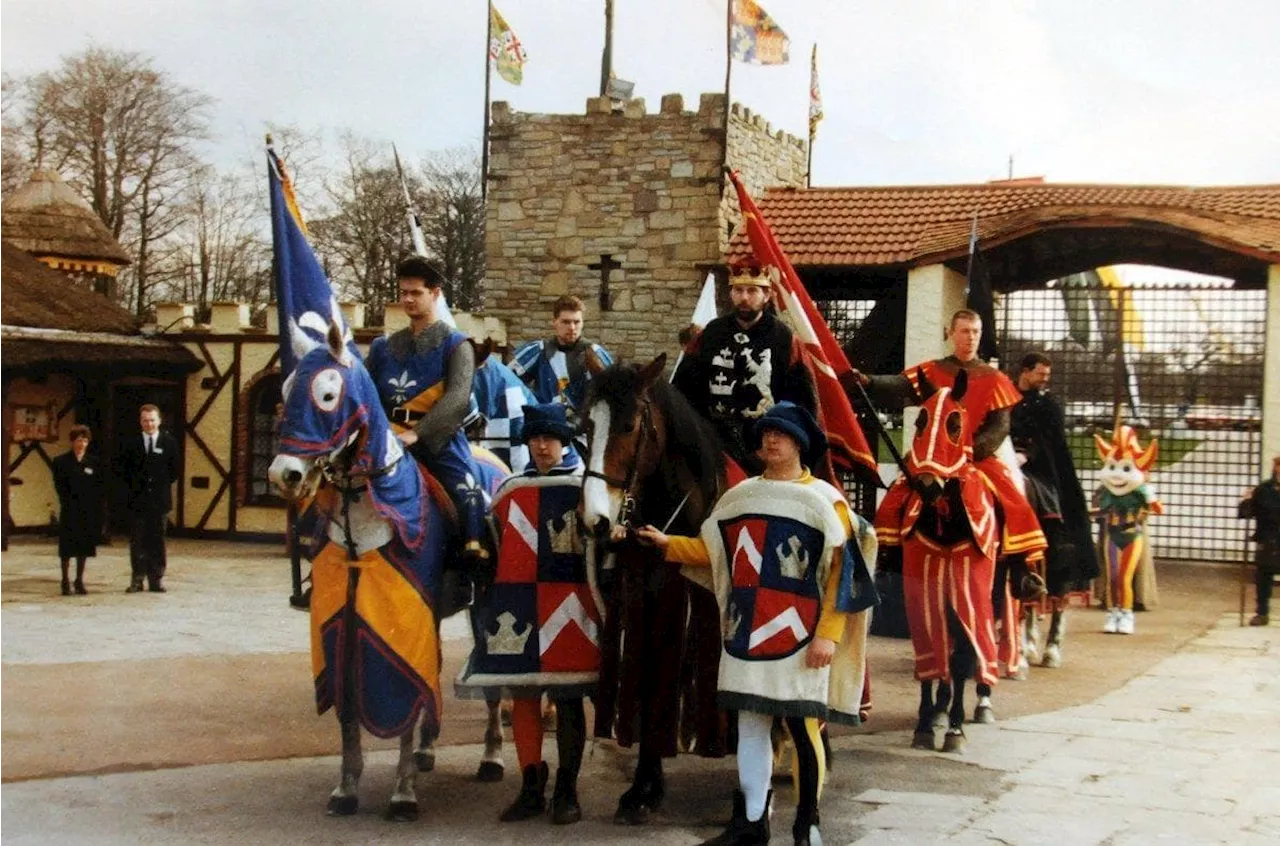 Arise, Sir Knight! 41 old school retro pictures of the old Camelot Theme Park in its 1980s and 1990s heyday