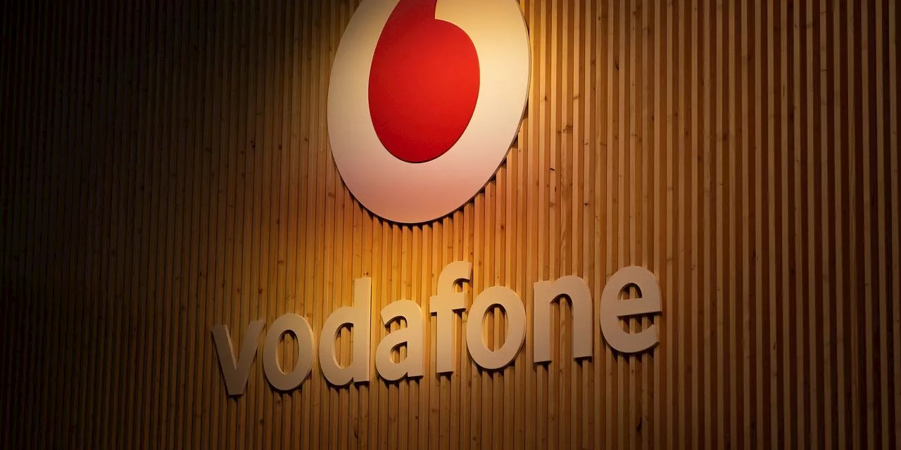 Vodafone shares rise on report $5.3 billion Spain stake sale nearing