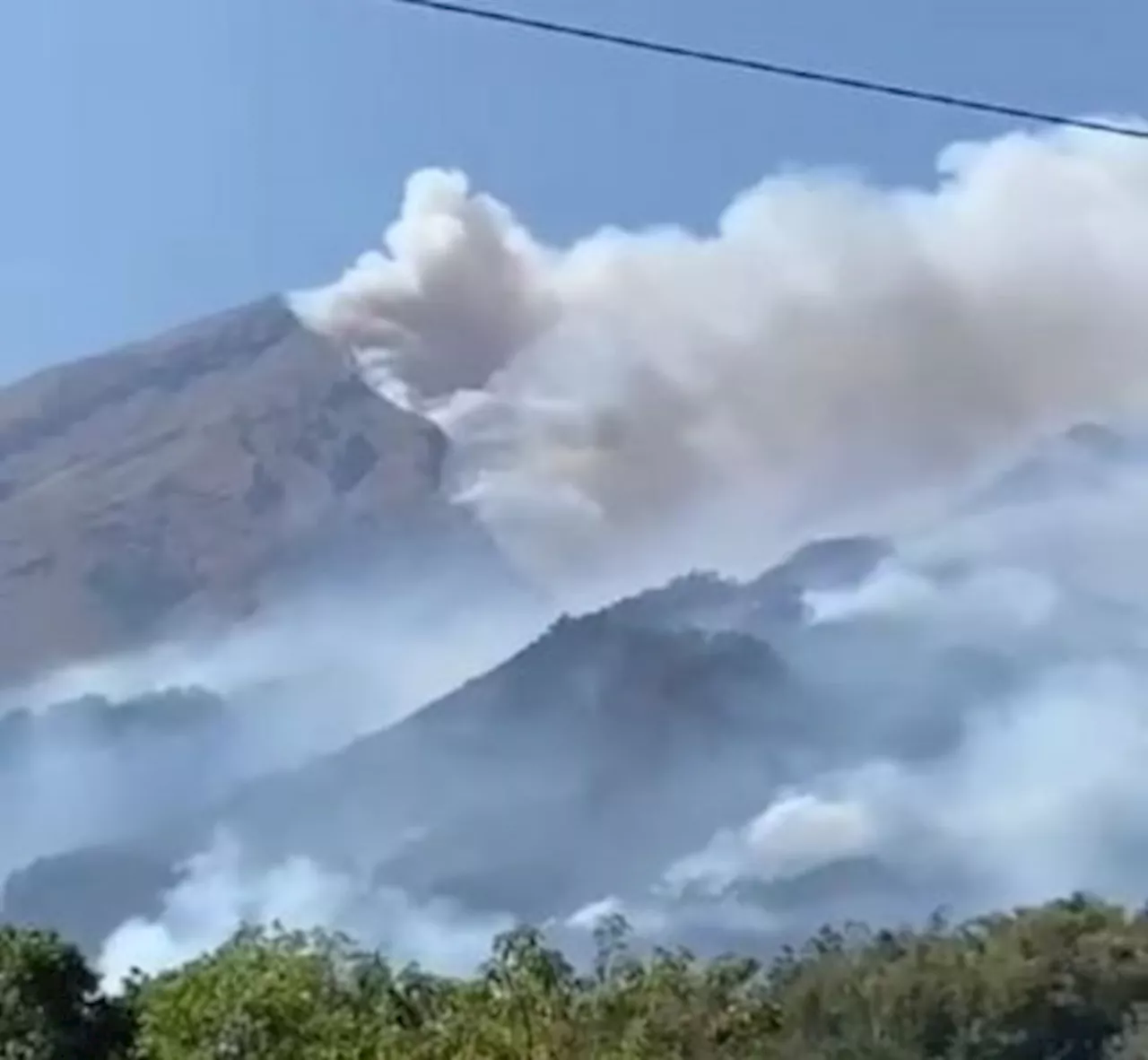 Kebakaran Gunung Merbabu Meluas Hingga Capai 848,5 Ha