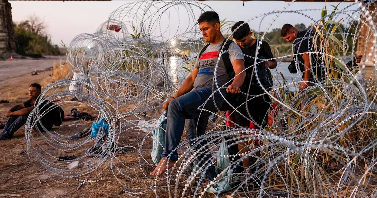 Judge blocks federal government from removing razor wire at Texas border