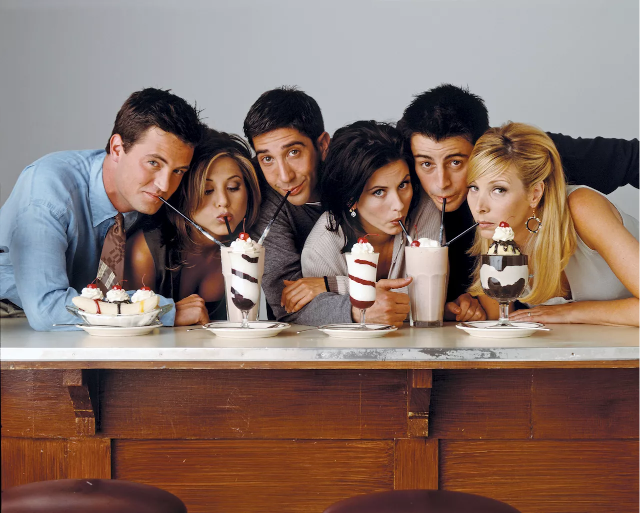 Friends Stars Mourn the Loss of Matthew Perry