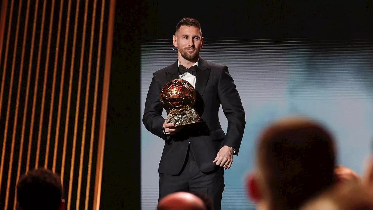 Messi weet welke datum het is: 'Deze Gouden Bal is ook voor jou, Diego'