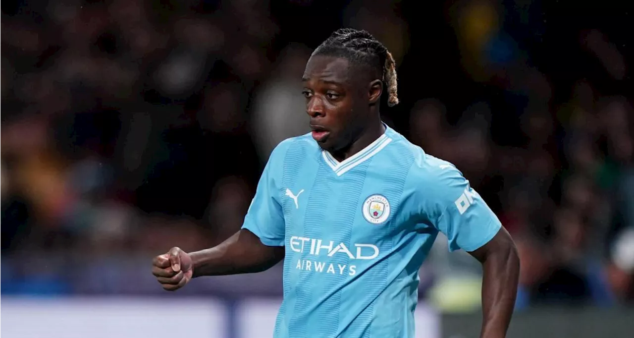  Manchester City : Antony et Doku se sont chauffés pendant le derby