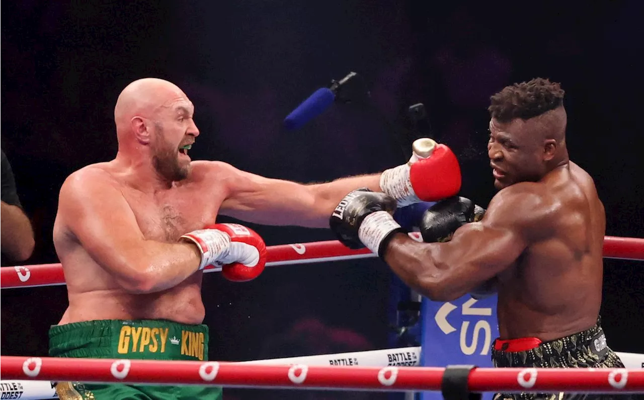 Fury knocked down but beats Ngannou on a split decision