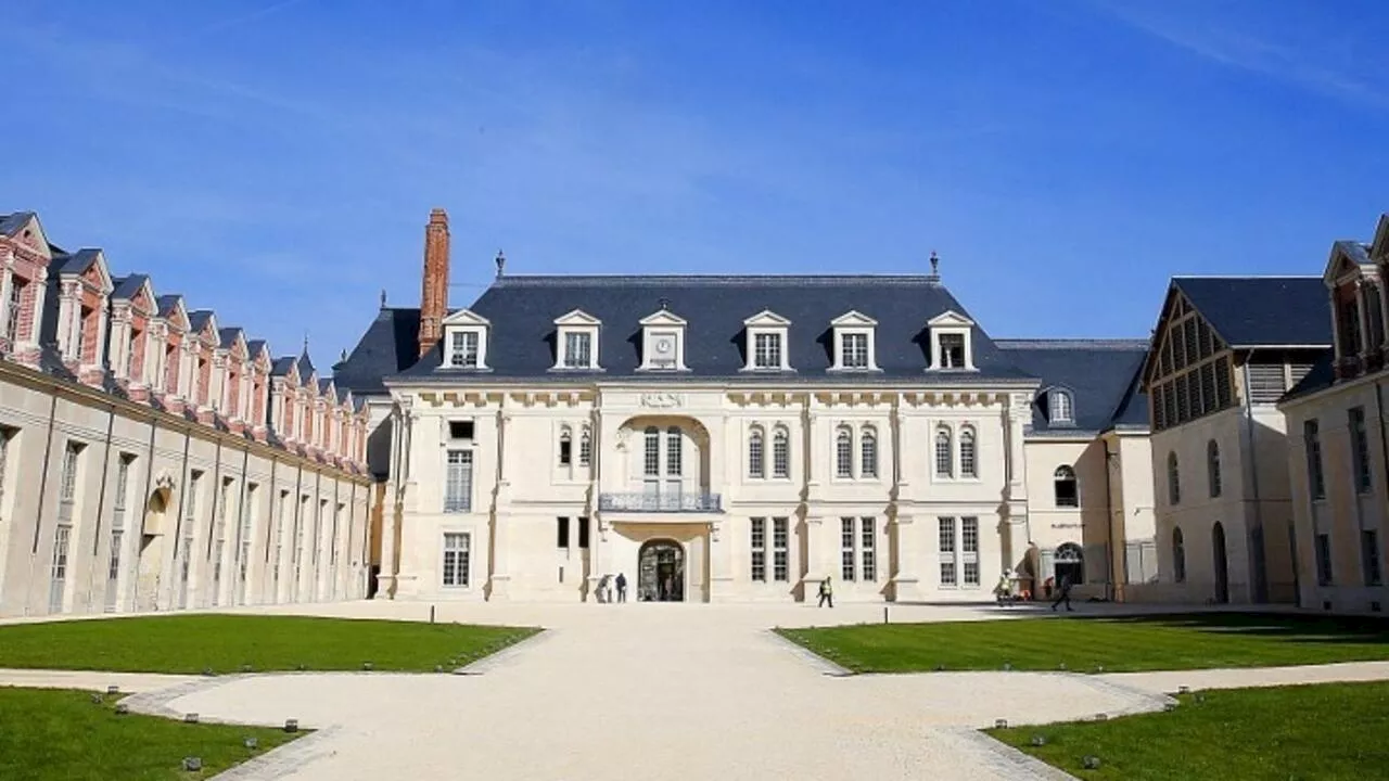 Inauguration de la Cité Internationale de la langue française dans le château de Villers-Cotterêts