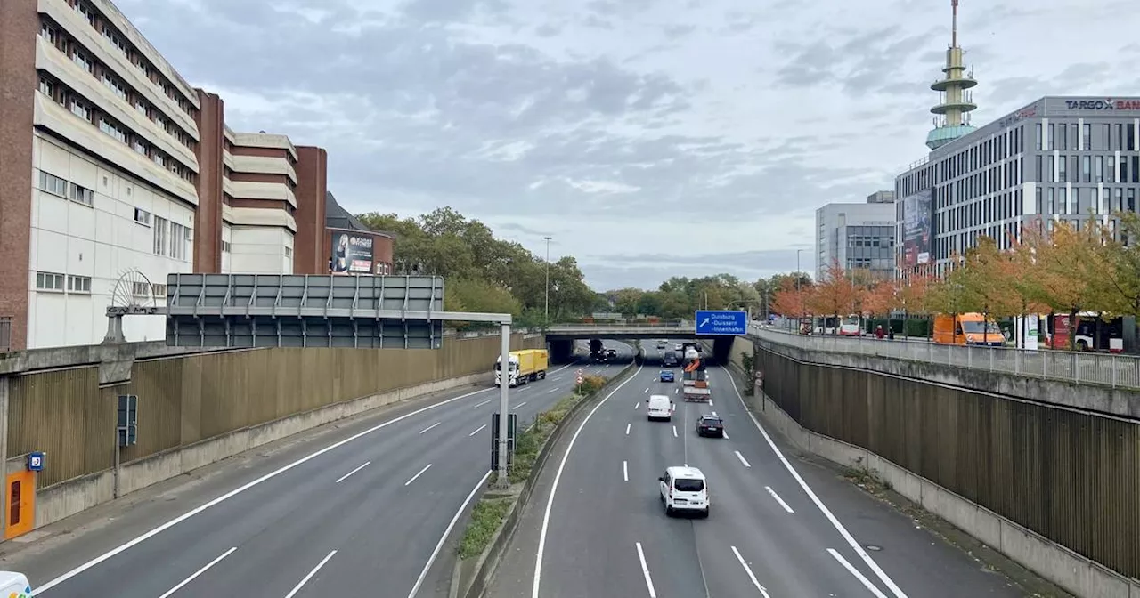 Duisburg: Staus im Berufsverkehr wegen Sperrung der Brücke der A40