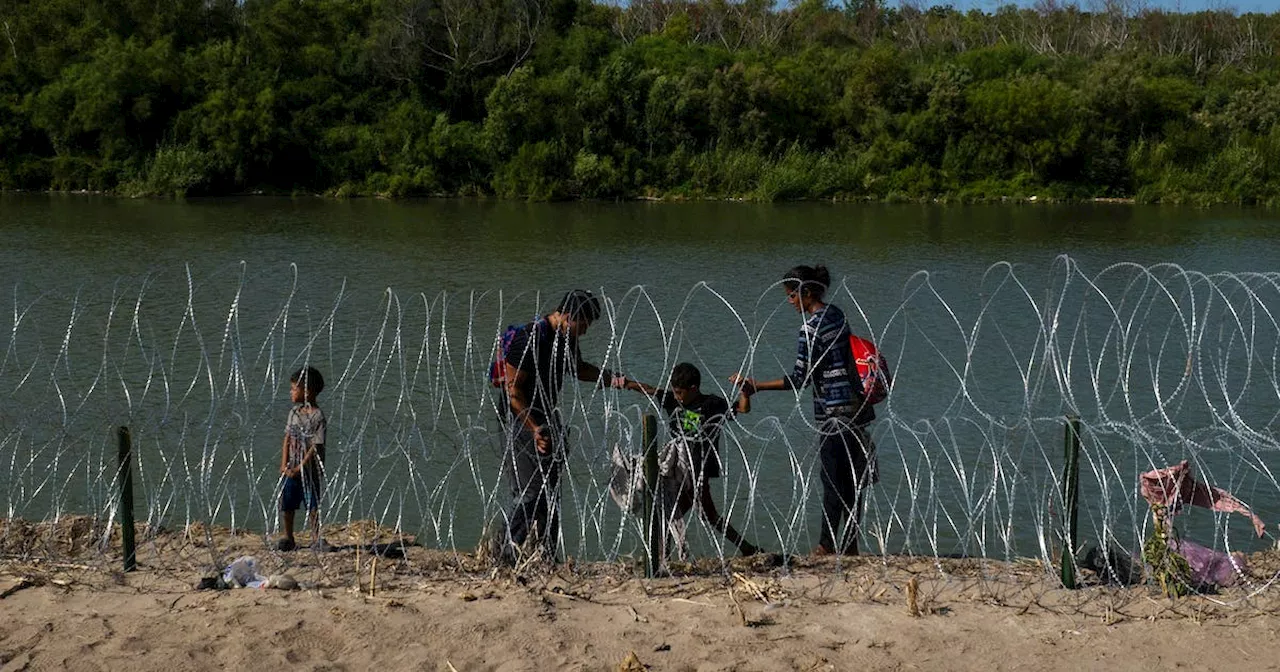 Judge blocks Biden administration from destroying Texas border fencing