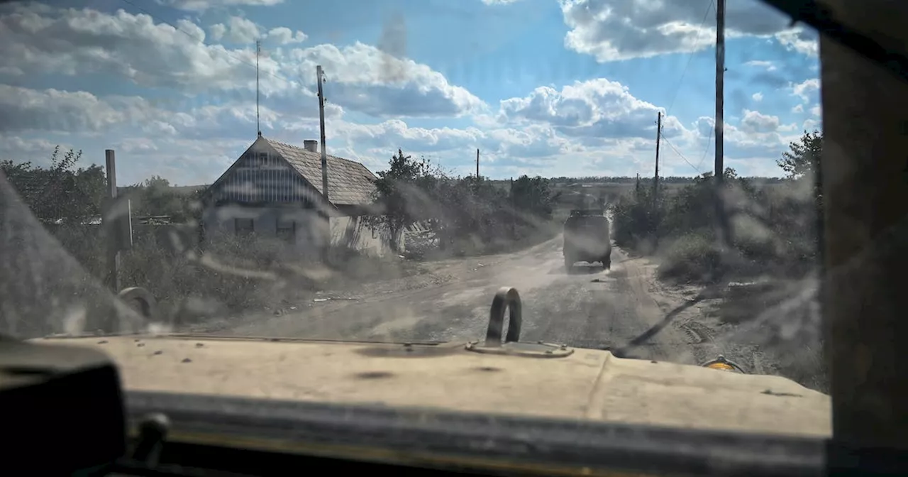 Russia beefs up forces near Bakhmut, switches from defensive posture