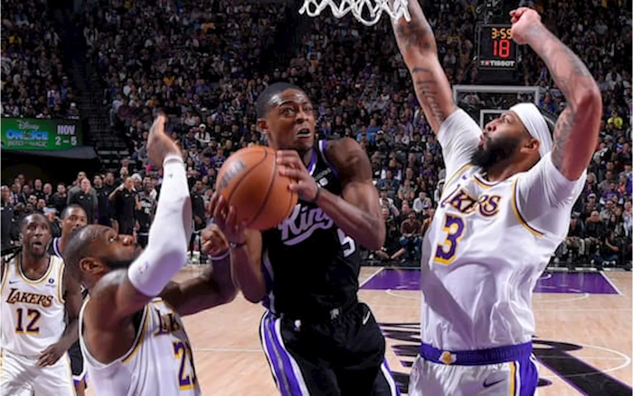 NBA, risultati della notte: i Kings battono i Lakers, Warriors, 76ers e Clippers a valanga