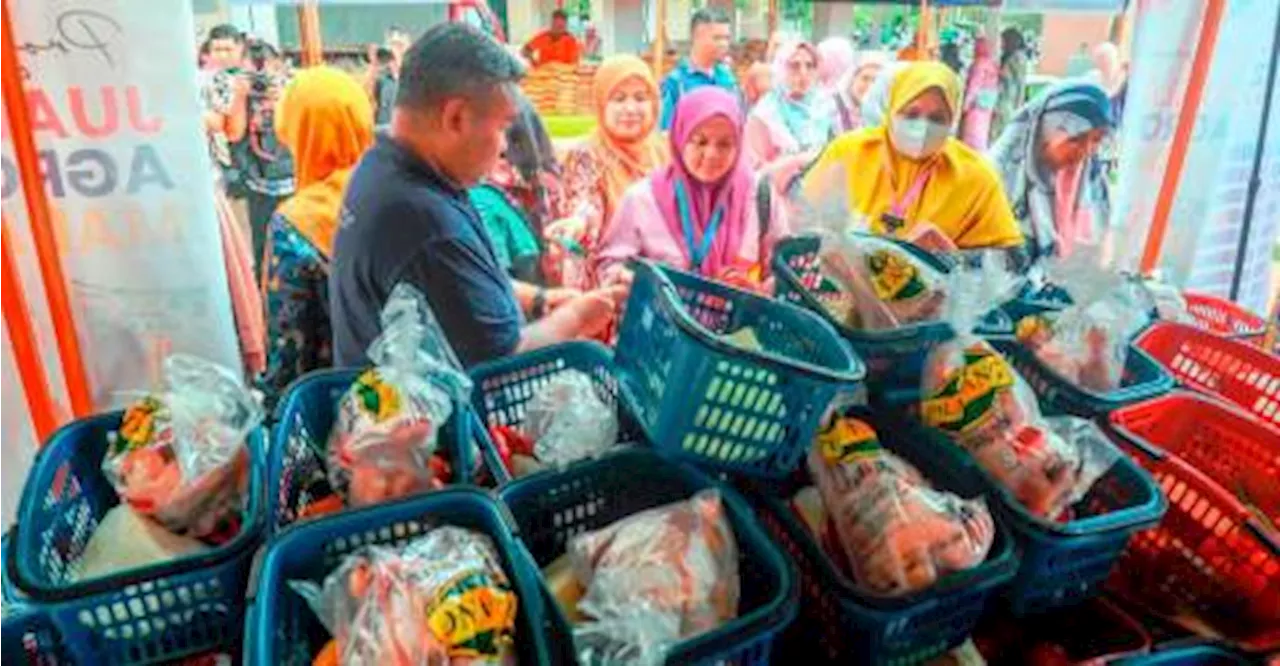 Consumers: Expansion of Rahmah, Madani Agro Sales the right move to help people