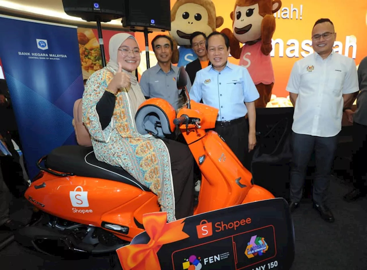 Cerdik pandai pun kurang ilmu kewangan, jadi mangsa ‘scammer’