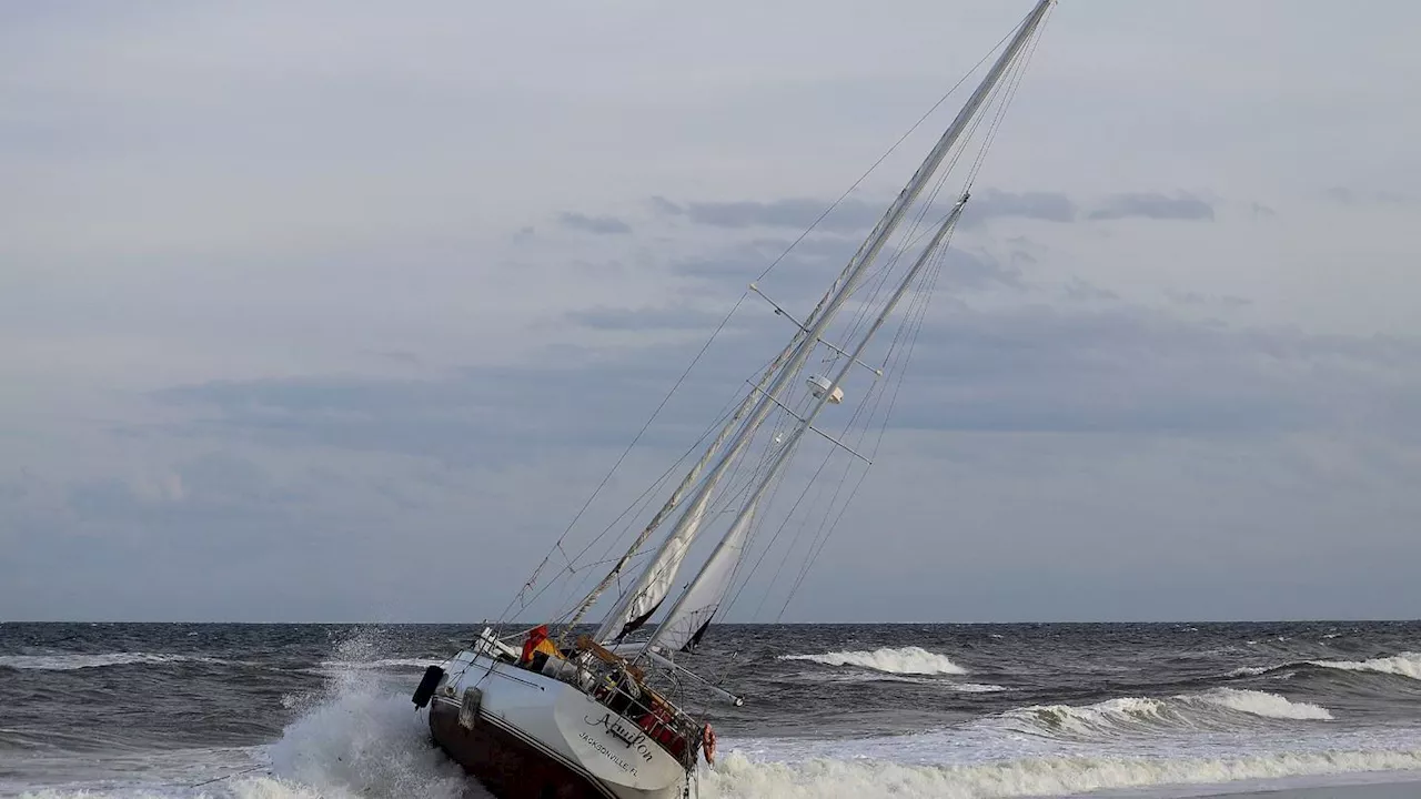 Owner of Jacksonville Beach sailboat is running out of time to move vessel from shore