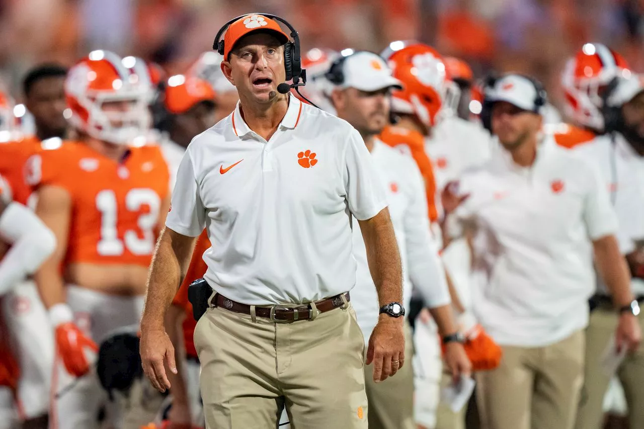 Dabo Swinney to critical radio show caller: ‘You can apply for the job, and good luck to you’