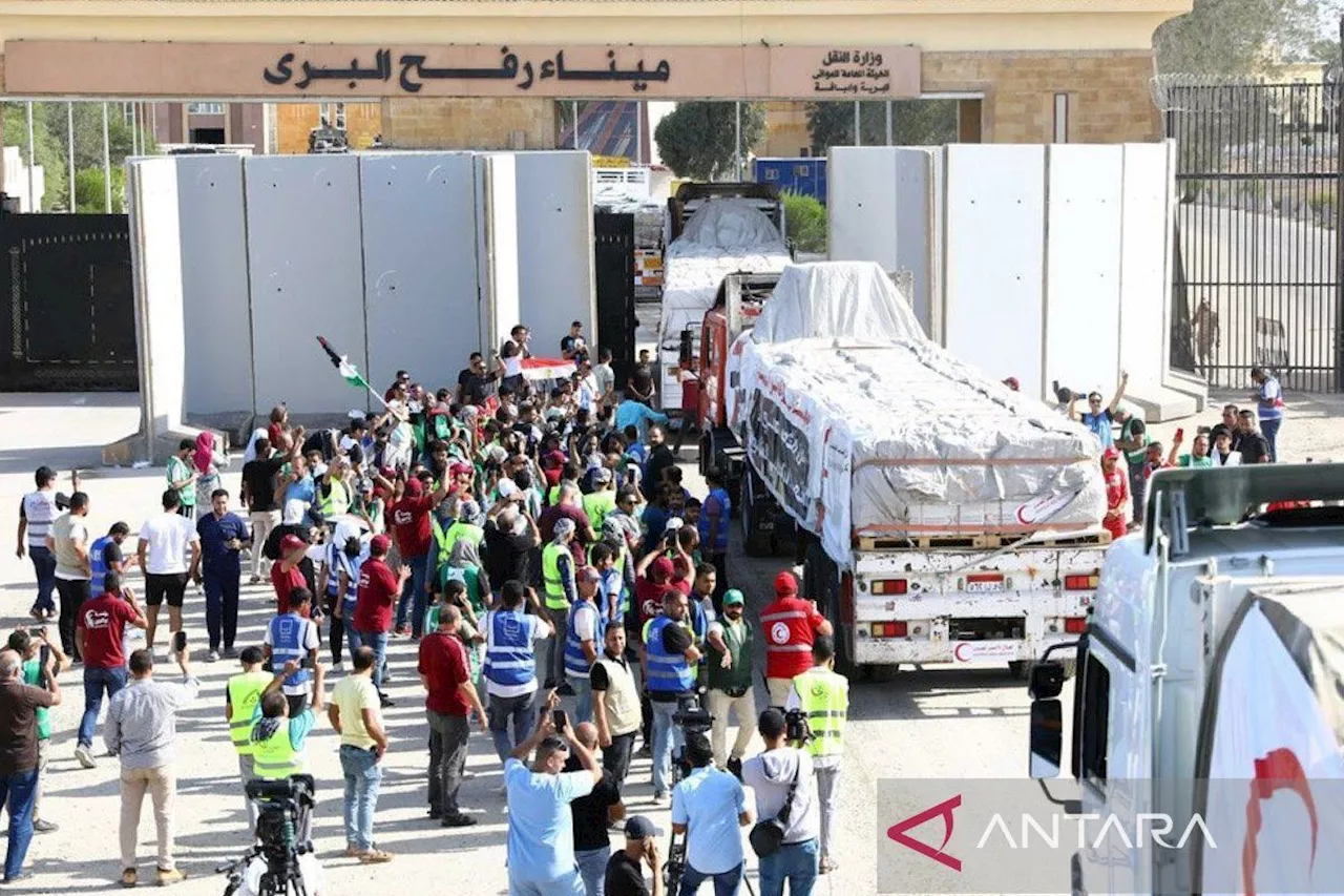 Menlu: Indonesia dorong lebih banyak truk bantuan masuk Gaza