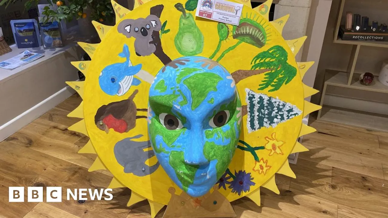 Schoolchildren Create Masks for Bridgwater Carnival Trail