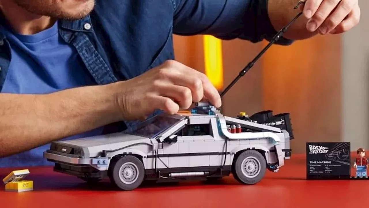 La DeLorean de Retour vers le Futur en Lego à prix réduit sur Cdiscount