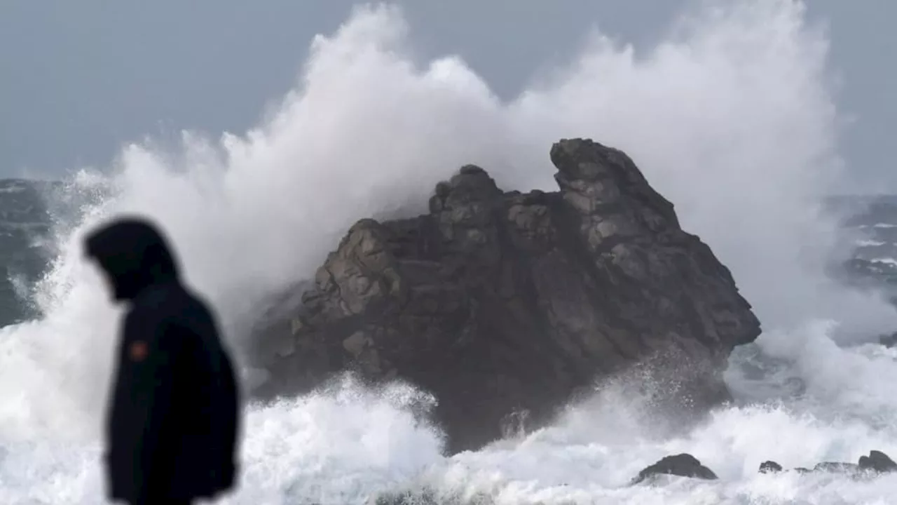 Tempête Ciaran : Risque de submersion marine sur la côte Atlantique et la Manche