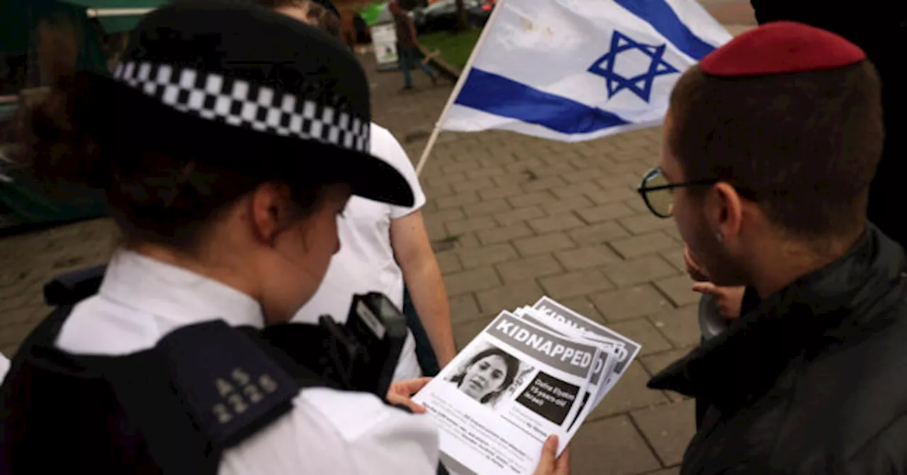 Watch: London Police Tear Down Flyers for Kidnapped Israeli Children to ‘Avoid Community Tension’