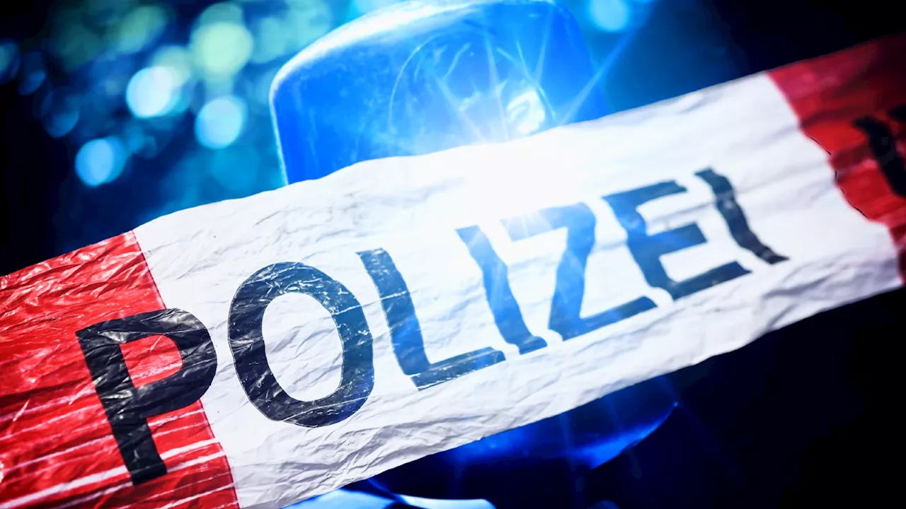 Bewaffnet mit Machete und vermummt – Polizei nimmt Mann (18) fest