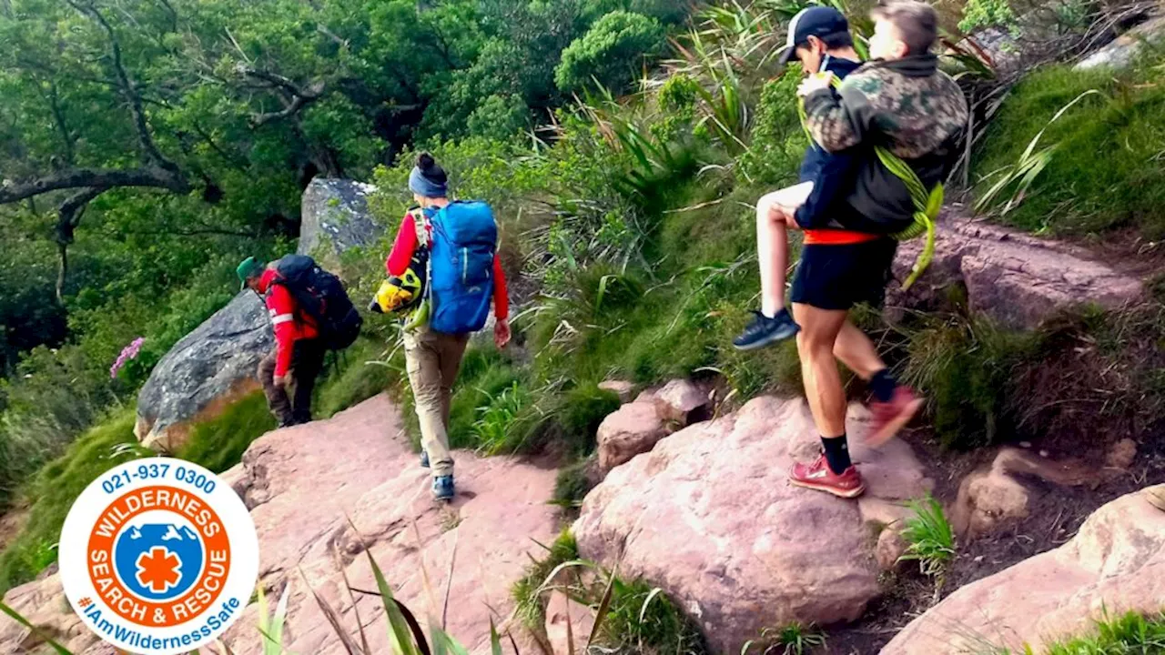 10-year-old rescued from Table Mountain after falling in barbed wire