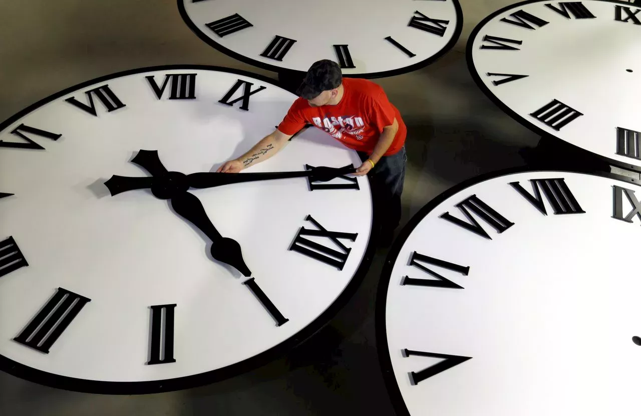 ‘We just don’t want to change our clocks’ Ohio lawmakers want