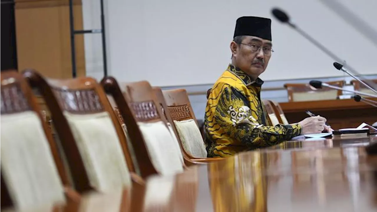 Jimly Dilaporkan soal Rangkap Jabatan Ketua MKMK, DPD Serahkan ke BK