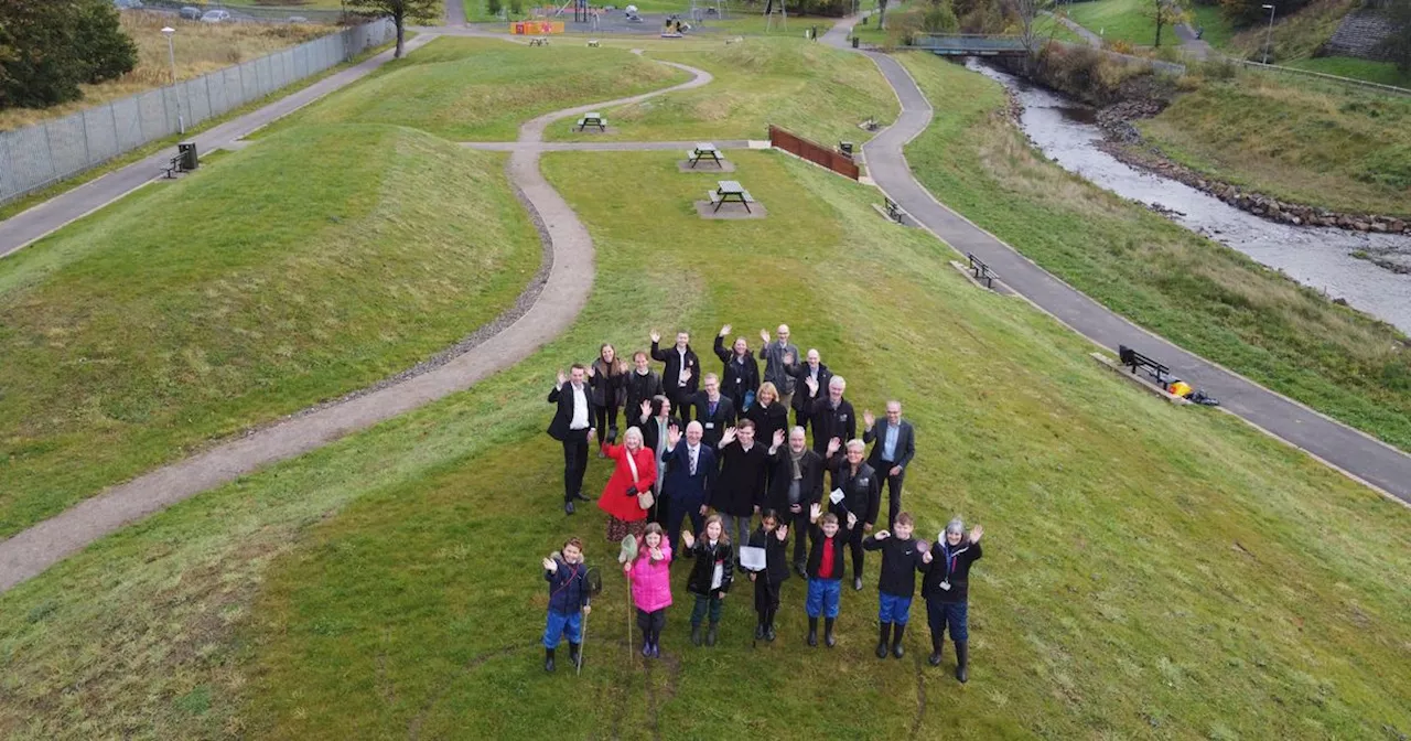 £2.8m transformation of Barrhead’s Levern Water now complete