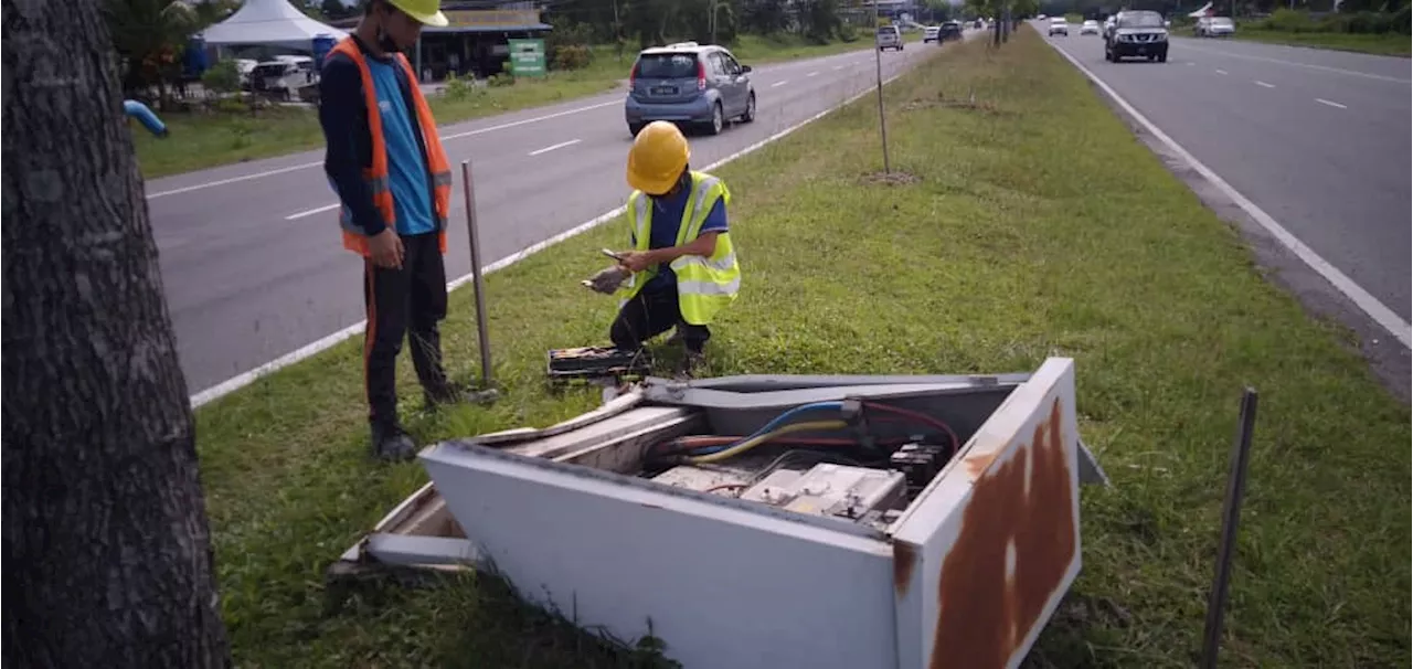 Majlis rancang tambah lampu jalan di sini