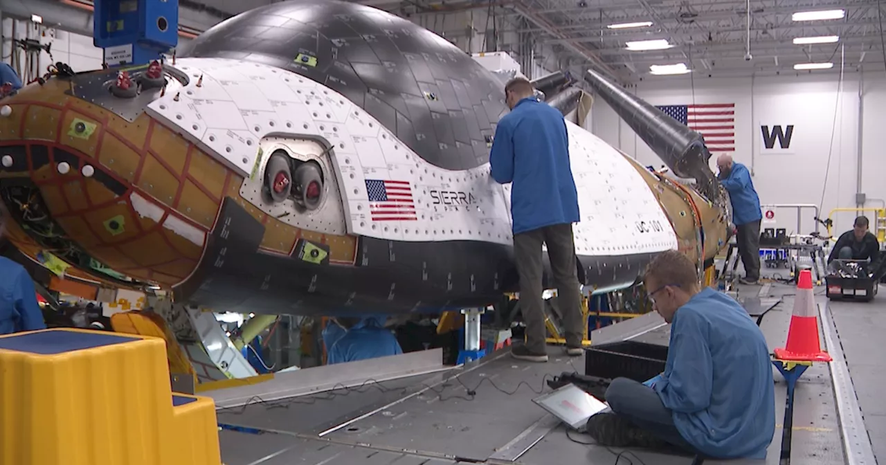 World's first commercial space plane soon headed from Colorado to Ohio