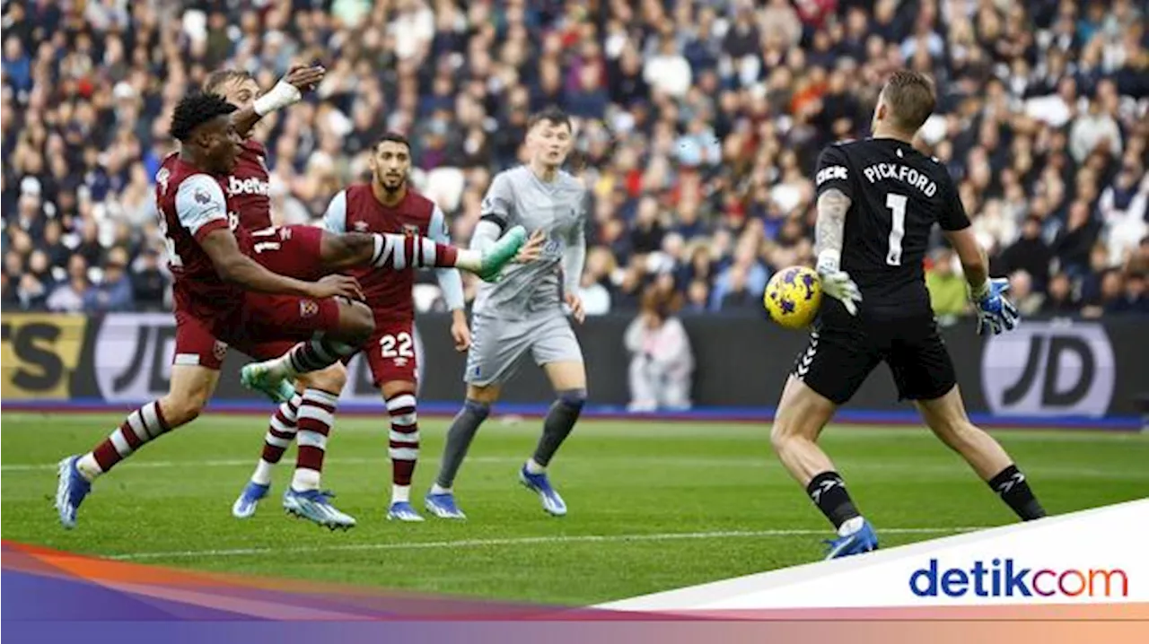 West Ham Lagi Terpuruk, Mau Lampiaskan ke Arsenal