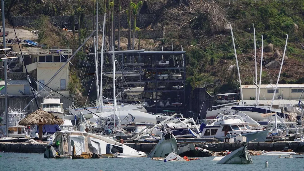 Angustia Ahoga a Familiares de Marinos Desaparecidos tras Paso de Huracán Otis