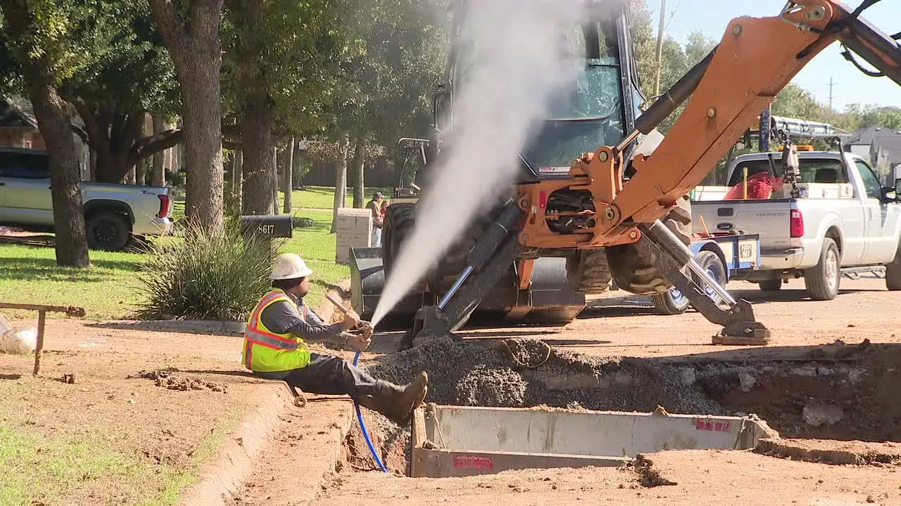 North Richland Hills residents dealing with third water outage after water main break